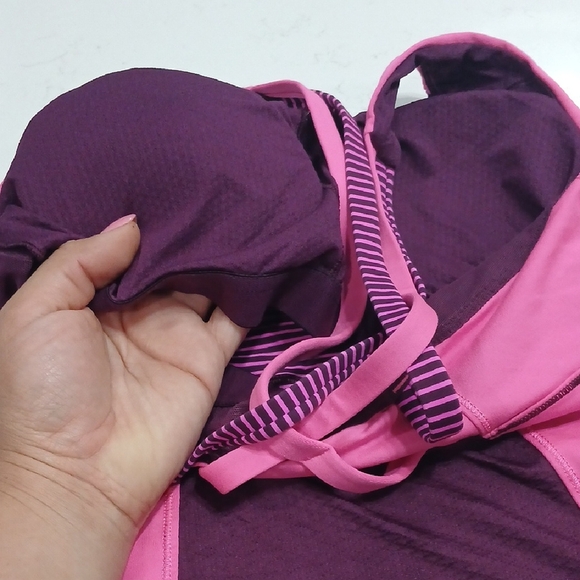 Lululemon Women's Pink Striped Tank Top Gentle Used Doesn't Have Sz Tag - Picture 6 of 9